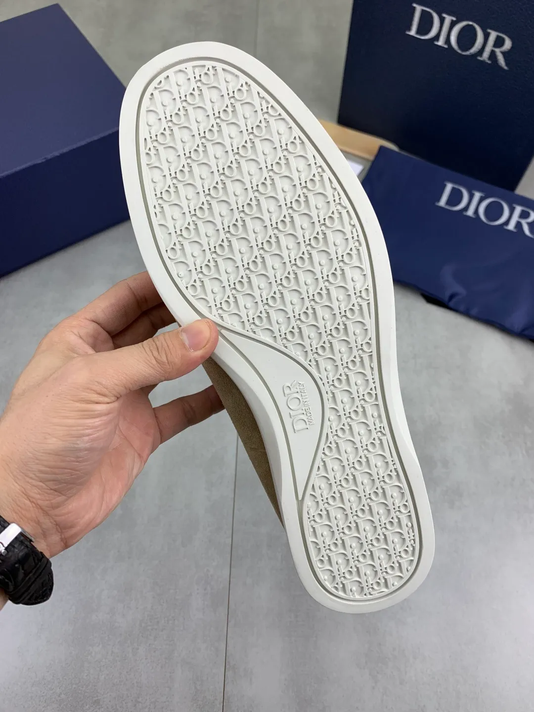 Men's Men's Shoes 💰P580 New Niuli💰High Version 💎💎💎Dior Original! Top Italian purchasing agent! Men's high-top business casual leather shoes, original imported calfskin upper, oiled edges, ultimate texture, gentleman style, imported cowhide lining inside, top-quality original Italian rubber outsole, first-class workmanship, top quality! Size: 39-44 (45 customized)
